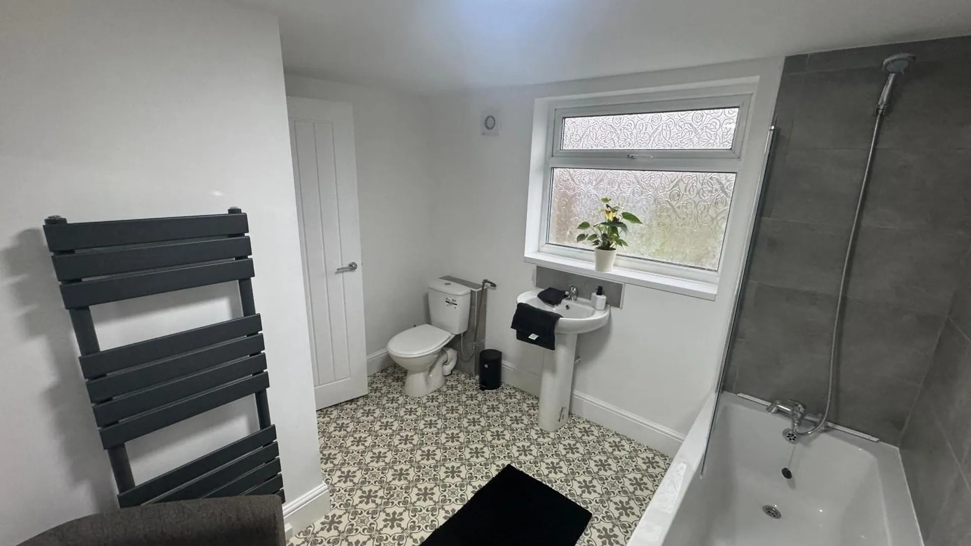 Stunning 4 Bedroom 8 Person 2 Bathroom House! Kingston upon Hull Wielka Brytania